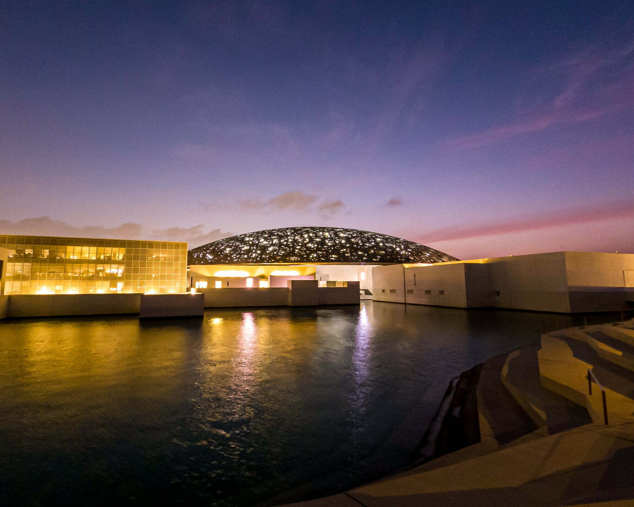 Abu Dhabi de la petrol la artă
