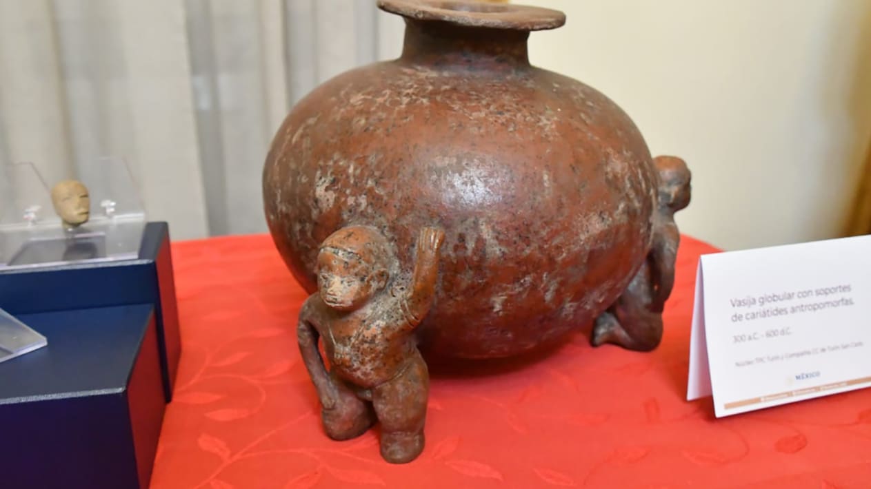 Mexicul a recuperat trei opere vechi de mii de ani, care erau scoase la licitaţie în Italia