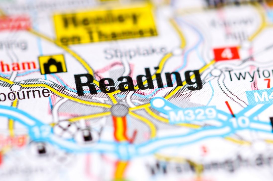 reading.,united,kingdom,on,a,map