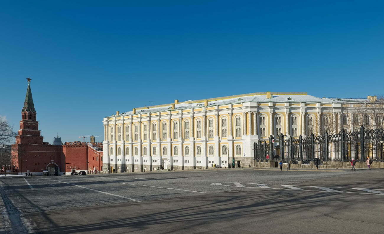 Franța a retras 15 lucrări de artă dintr-o expoziție de la Muzeul Kremlin