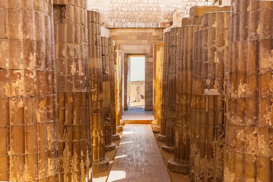africa,,egypt,,saqqara.,october,4,,2018.,entrance,colonnade,corridor,to