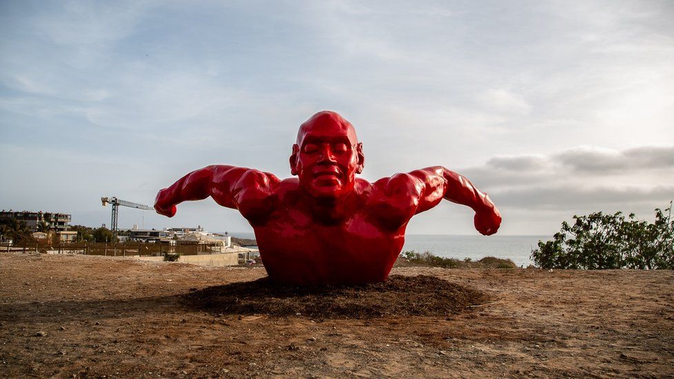 Dakar Biennale, unul dintre cele mai mari evenimente de artă modernă din Africa, reluată după patru ani