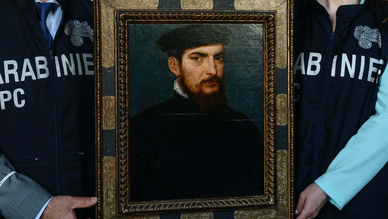 titian, portret de barbat cu bereta neagra