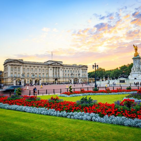 buckingham,palace,in,london,,united,kingdom.