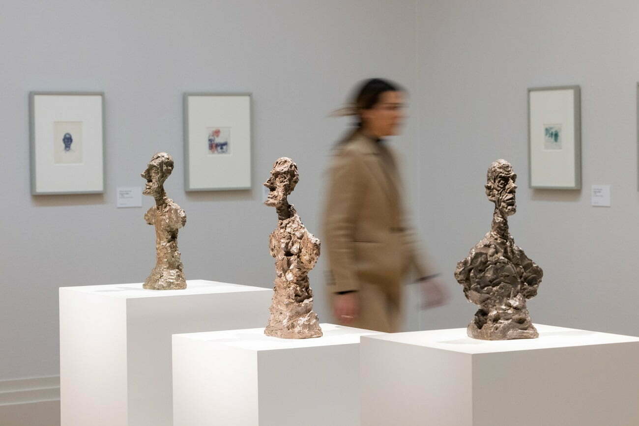 Prima expoziție a lui Alberto Giacometti la Galeria Națională a Irlandei