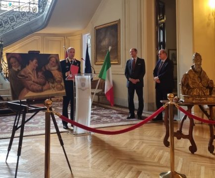 spania italia, ambasada