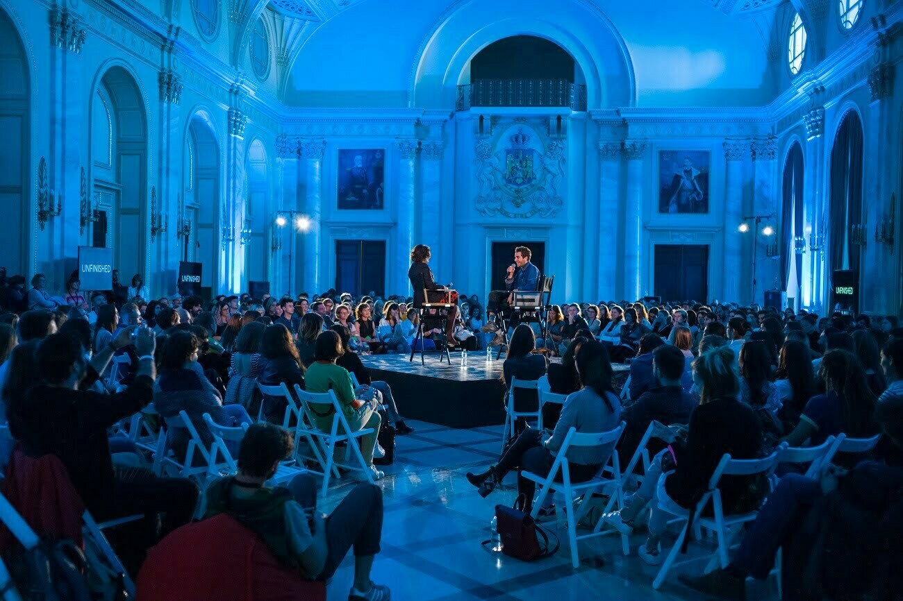 Festivalul multidisciplinar Unfinished, în toamnă, la București – Ateliere, instalații de artă și performance