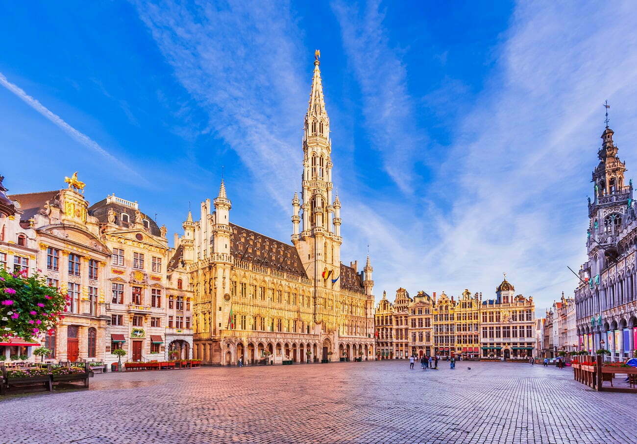 brussels,,belgium.,grand,place.,market,square,surrounded,by,guild,halls.