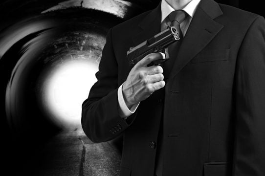 Ilustraţie, James Bond, Curatorial