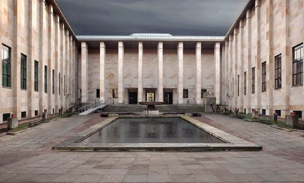 muzeul national varsovia curatorial.ro