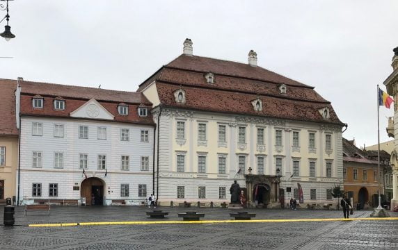 palatul brukenthal, curatorial
