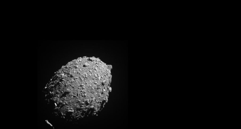 Prima misiune de apărare planetară – Dart a NASA a lovit cu succes ținta, asteroidul Dimorphos