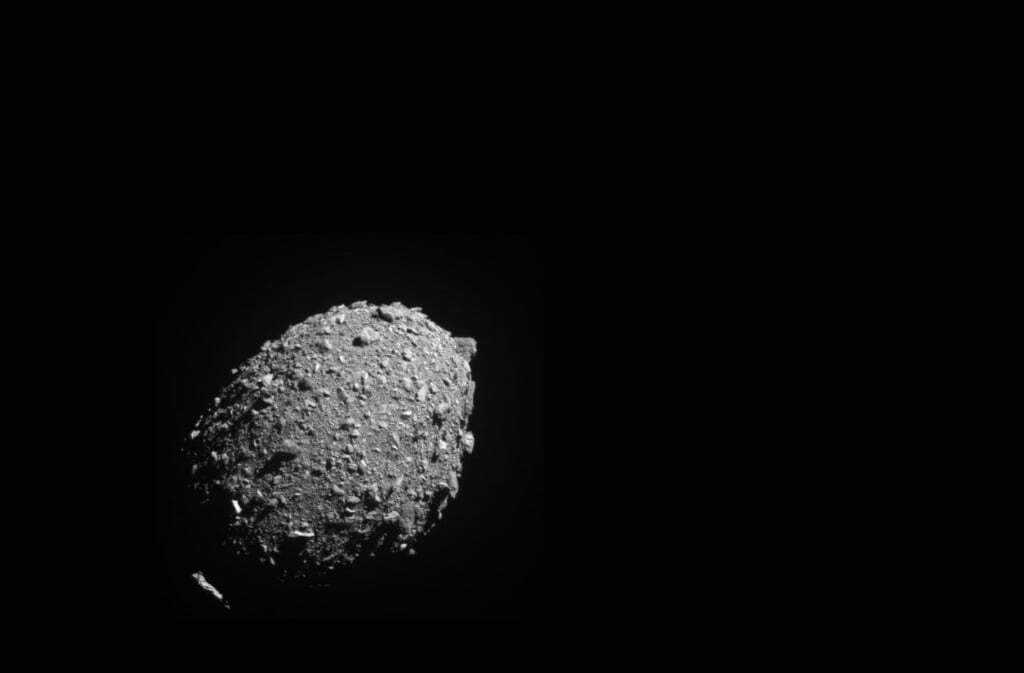 Prima misiune de apărare planetară – Dart a NASA a lovit cu succes ținta, asteroidul Dimorphos