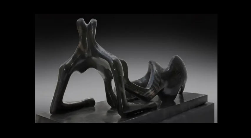 O controversată sculptură a lui Henry Moore ar putea stabili un record la licitație