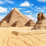 view,on,the,great,sphinx,and,the,pyramids,in,giza