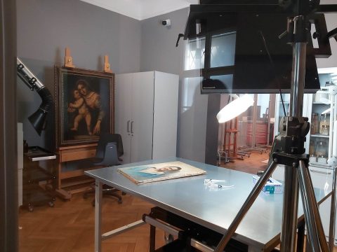 laboratorul de restaurare mnart