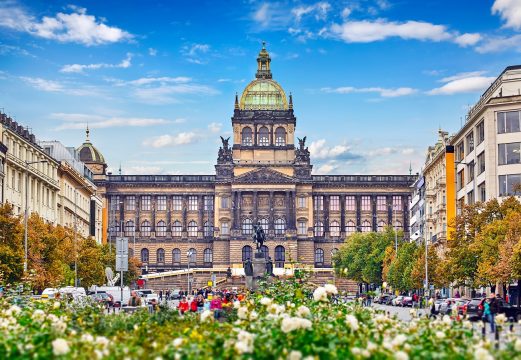 prague,national,museum,building,at,wenceslas,square,czech,republic,famous
