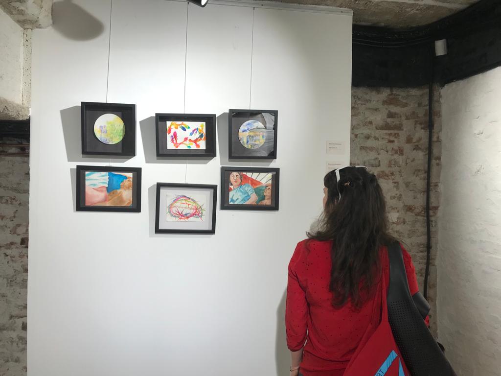 r i demetrescu, expo colors, underwater love, scemtovici & benowitz, curatorial.ro