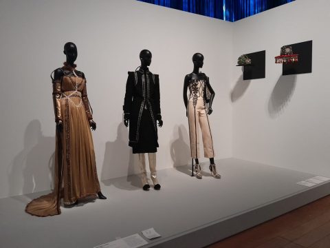 fashion folklore
