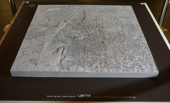 bucurești, o stratigrafie în hărți și planuri