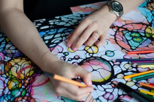 close up,of,female,hands,drawing,neurographic,art.,mental,health,,adult