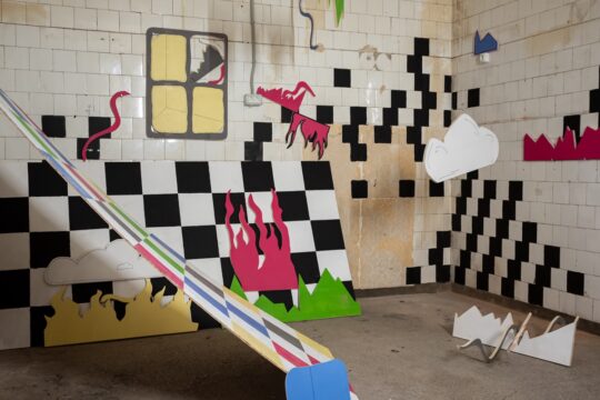 andreea ionita broken pieces premade this is not my youthopia post digital intersections marginal.ro (credit foto alexandra costea)