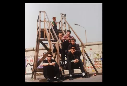 pogues berlin wall, andy catlin