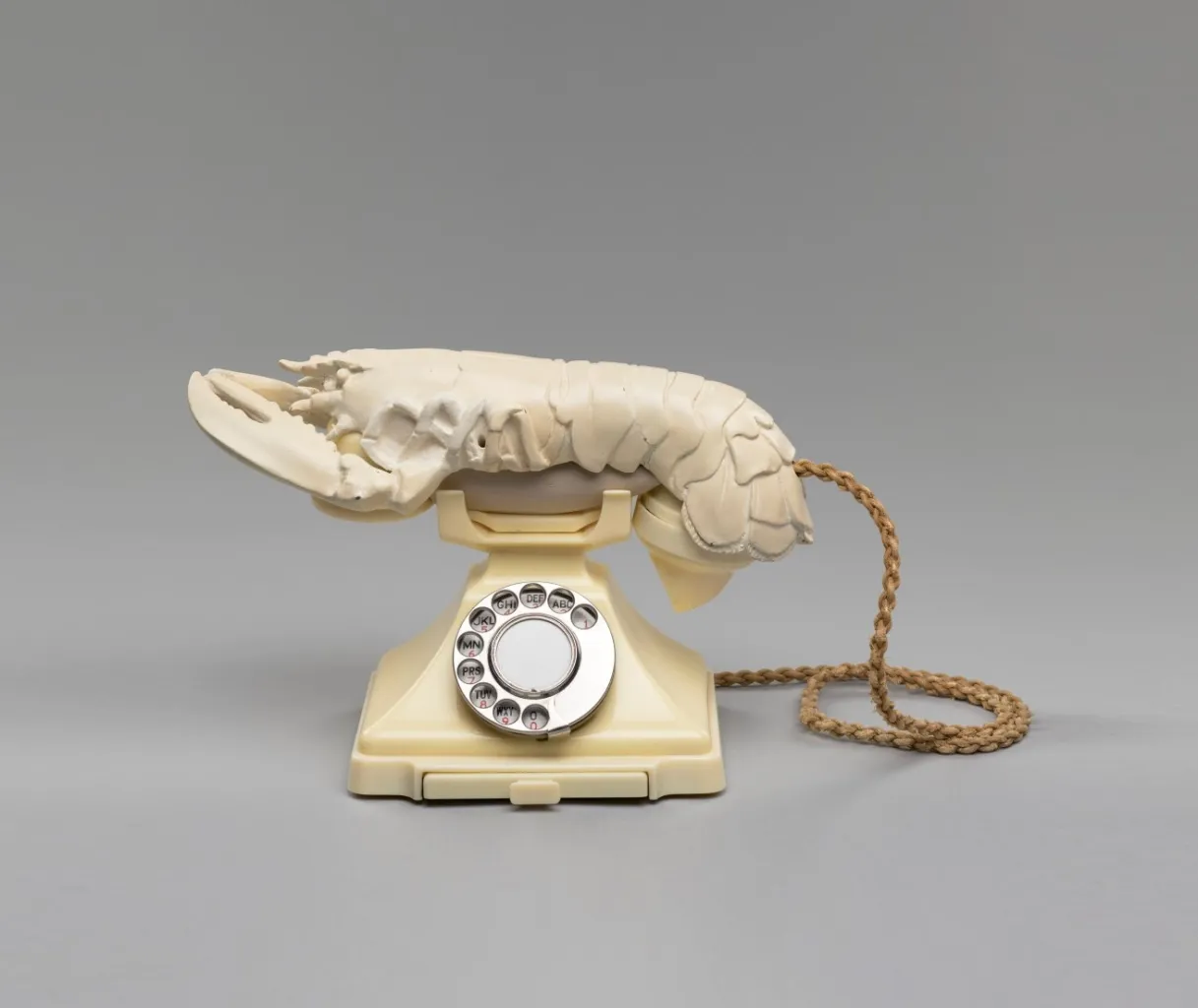 salvador dalí edward james, lobster telephone, 1938