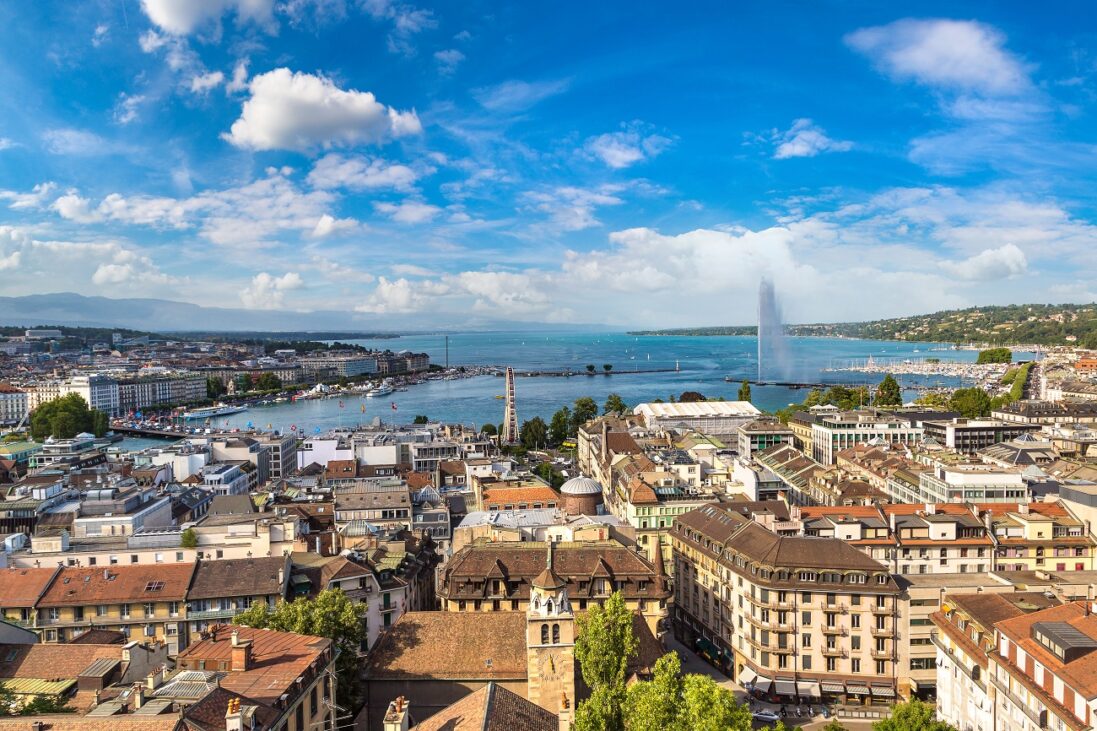 panoramic,aerial,view,of,geneva,in,a,beautiful,summer,day,