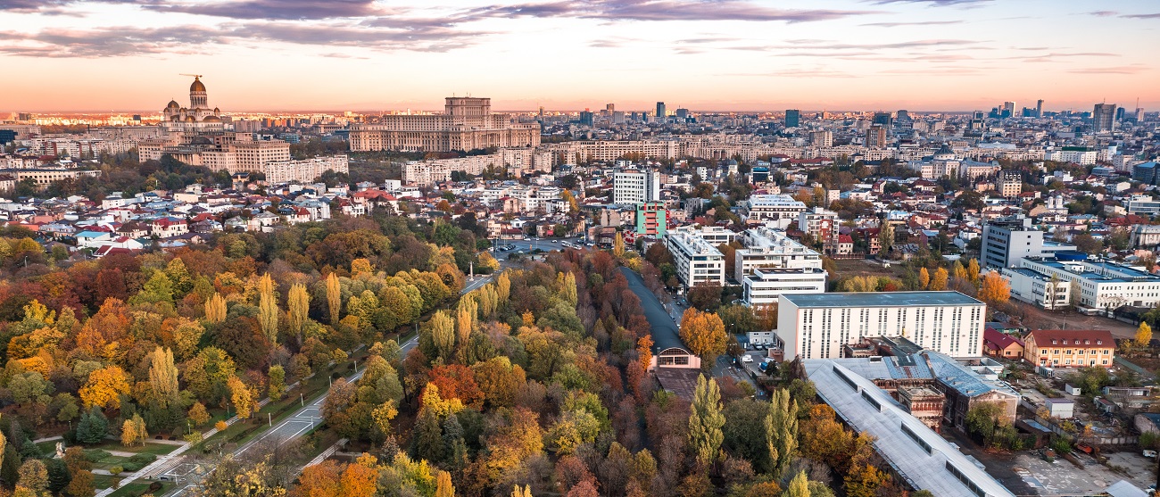 aerial,view,with,palace,of,parliament,and,the,cathedral,in