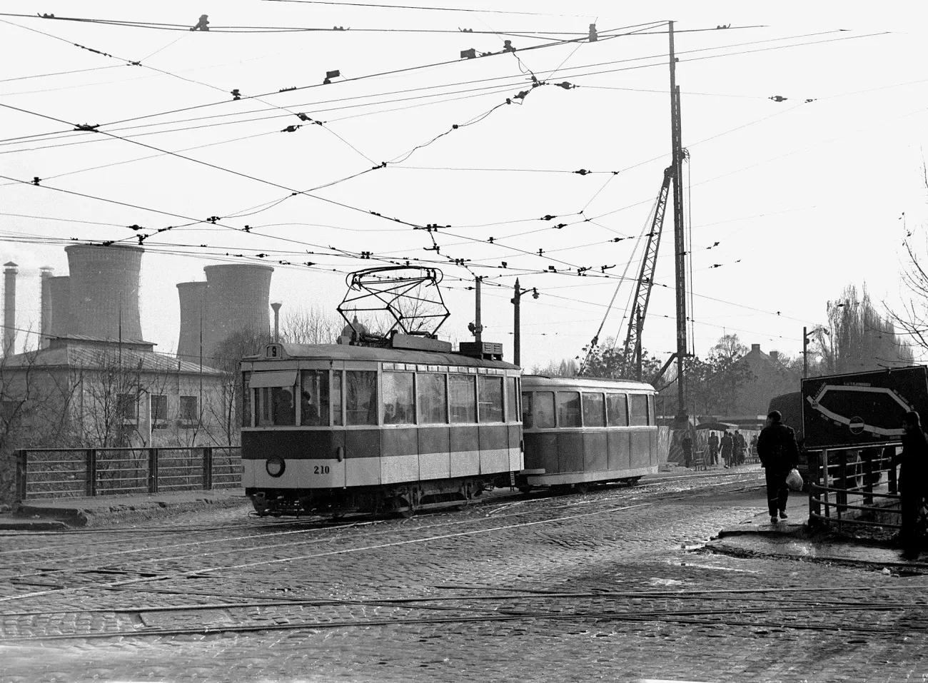 linia 9, pod grozăvești, 24 noiembrie 1976, Șerban lăcrițeanu