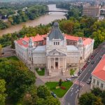 aerial,photography,of,the,palace,of,culture,from,arad,,romania.