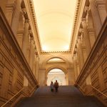 new,york,,metropolitan,museum,,november,2016,,people,are,walking,through