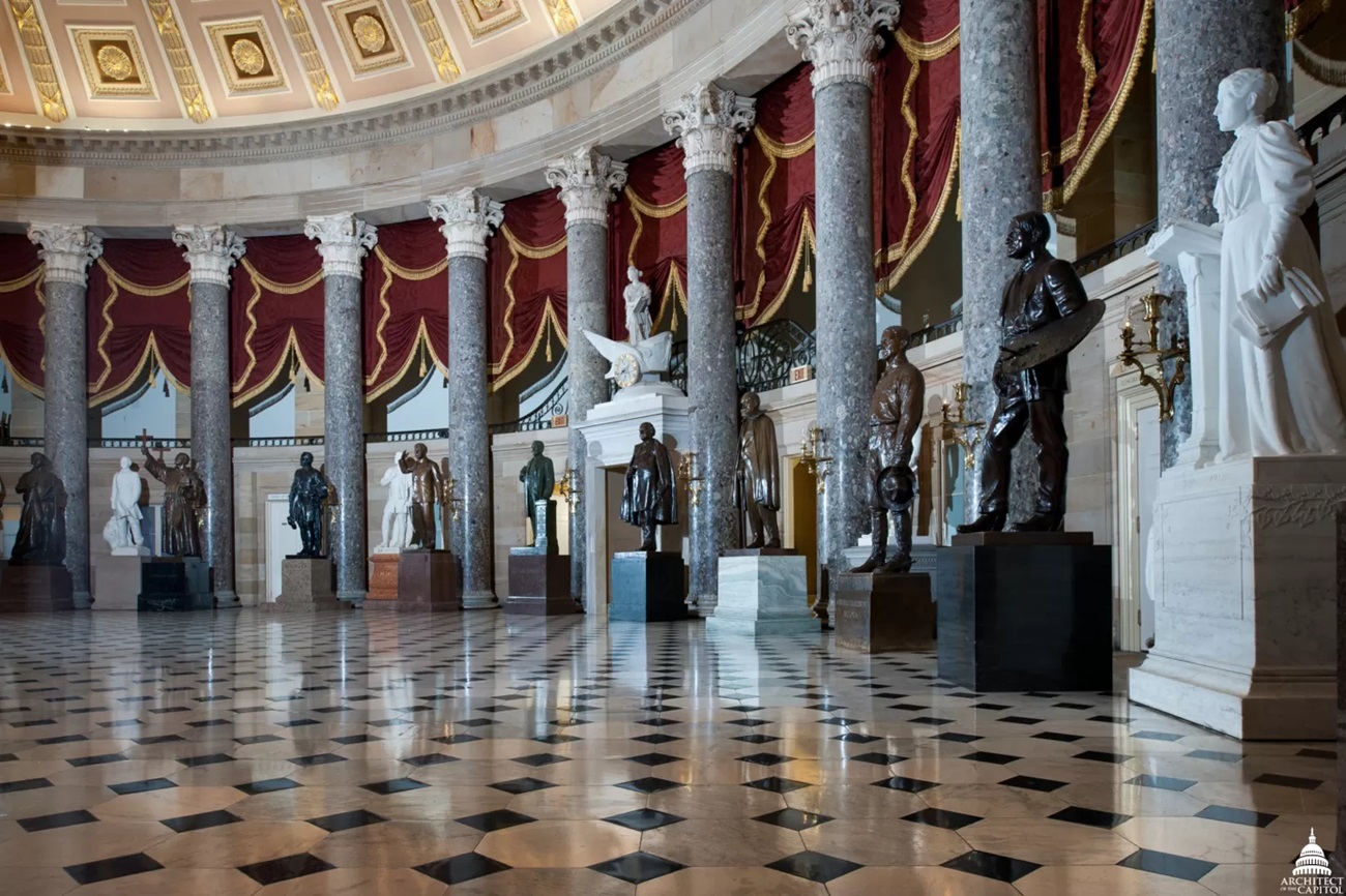 capitol hill statues