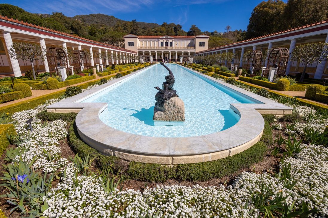 los,angeles,,usa,,9,mar,2023:,the,getty,villa,courtyard,