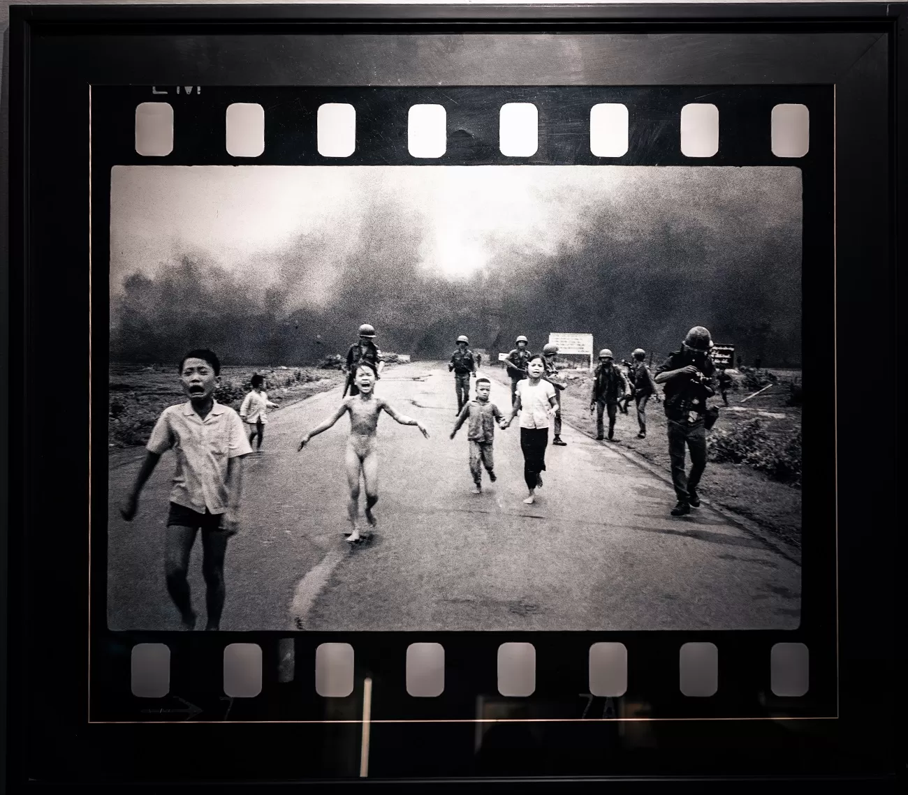 a,powerful,photograph,displayed,at,the,war,remnants,museum,in
