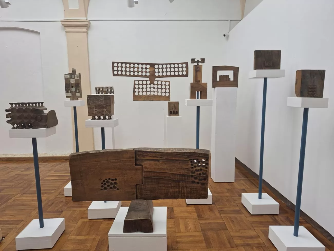 3ovidiu maitec sculptura 100, curatorial