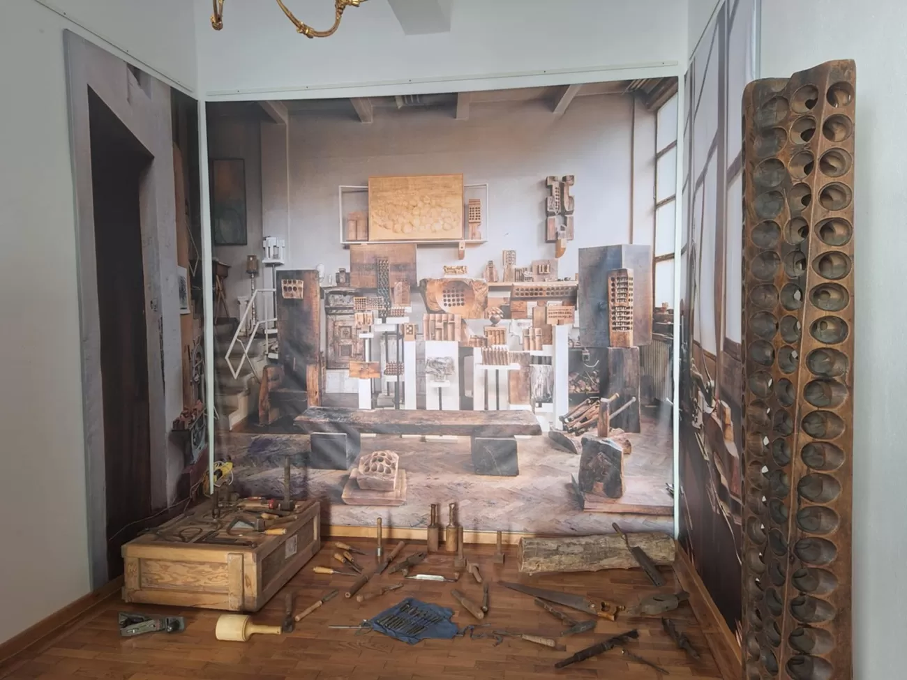 atelier ovidiu maitec, curatorial