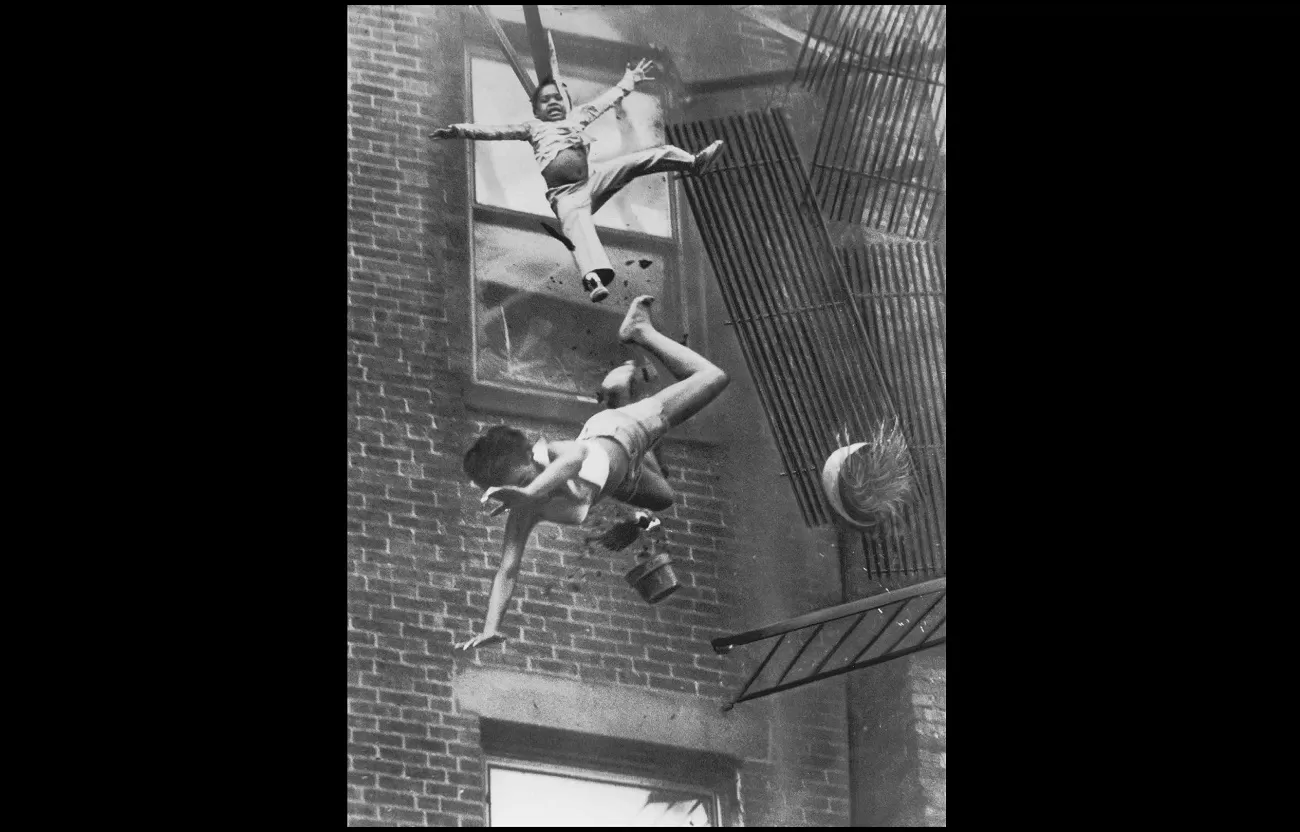 fire escape collapse, 1975, stanley forman
