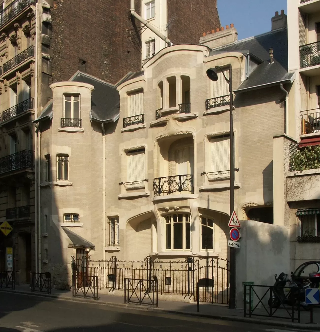 hôtel mezzara, le cercle guimard