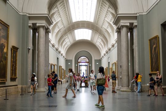 «madrid,,spain»;,07 26 2023:,tourists,wandering,through,the,central,corridor,of