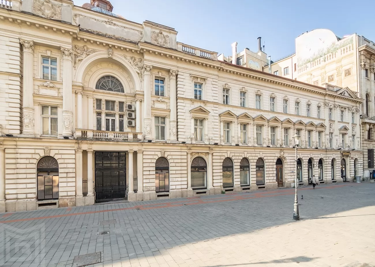 palatul dacia românia, str. lipscani nr. 18 20, sediul pinacotecii bucurești