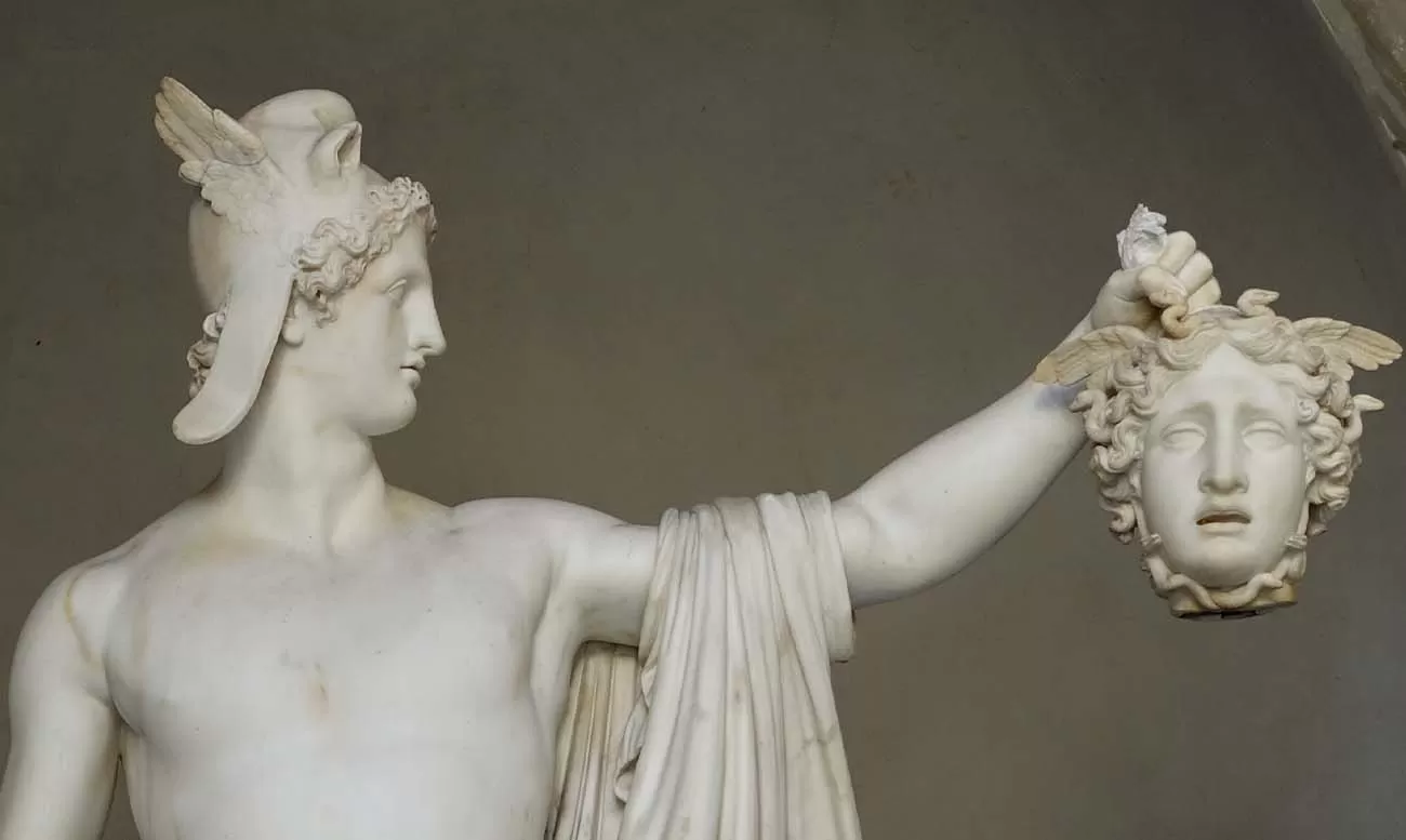 perseu cu capul medusei (1806) antonio canova