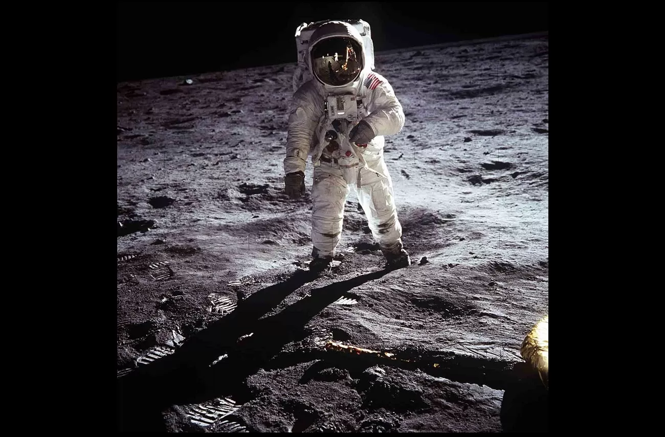 moonlanding, neil armstrong