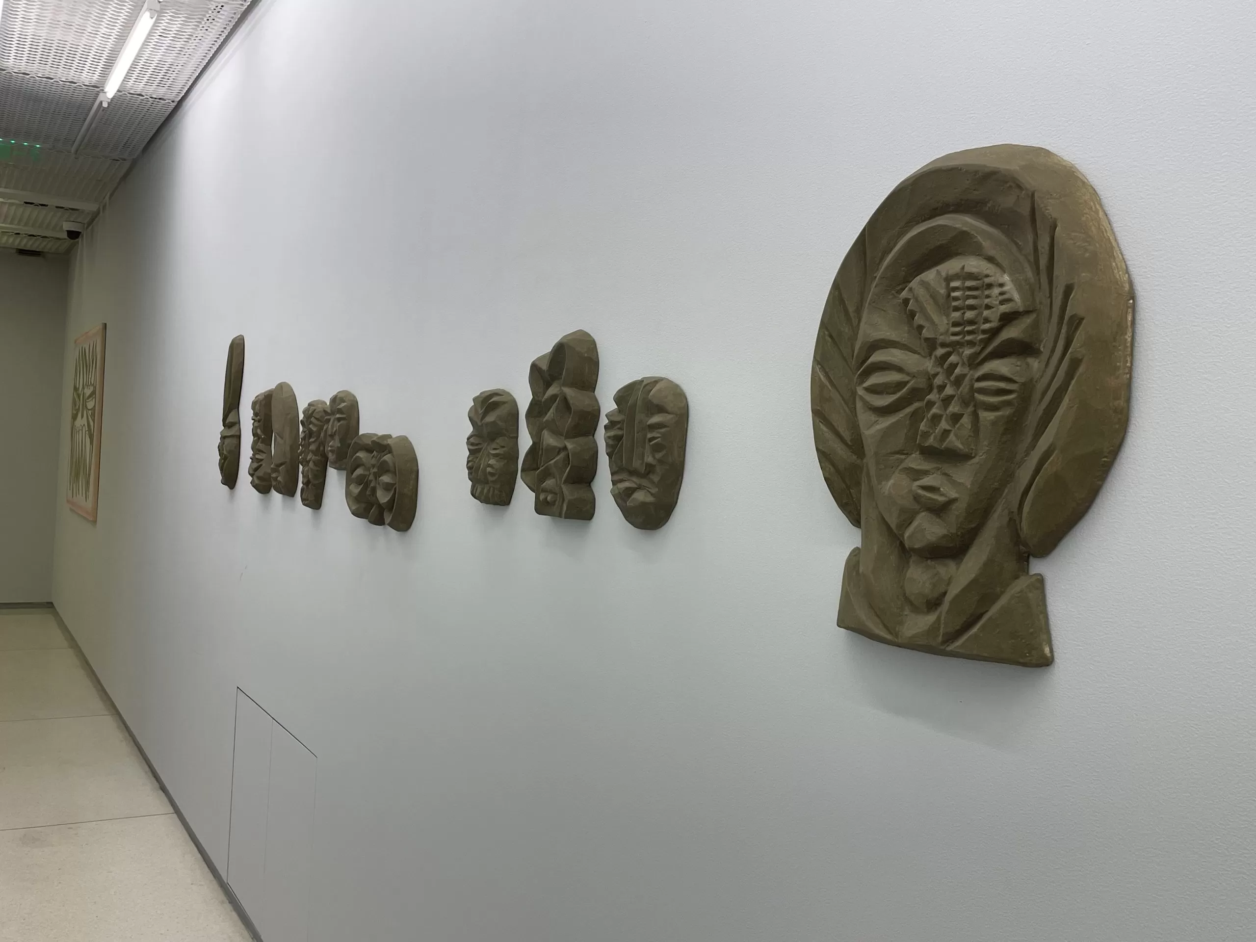 expoziție dumitru gorzo 7, mare, curatorial