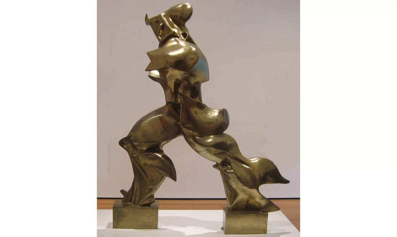 forme unice de continuitate in spatiu, umberto boccioni
