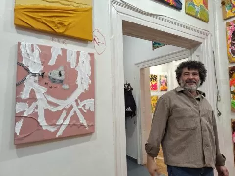 comanescu1, curatorial