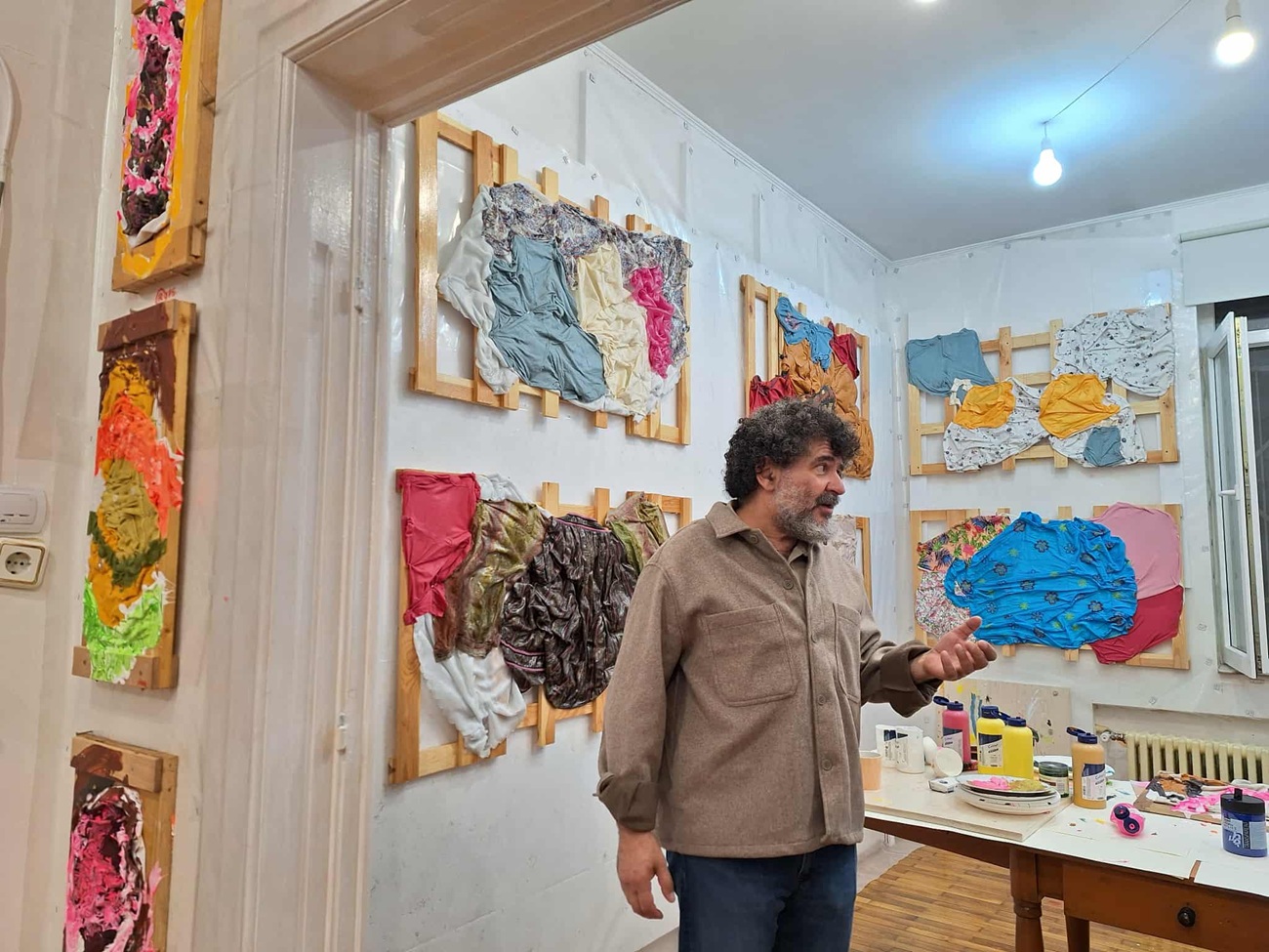 comanescu2, curatorial