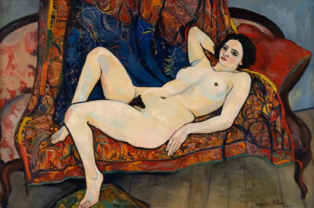 valadon nu au canape rouge