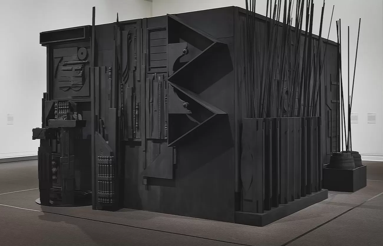 louise nevelson, mrs ns palace